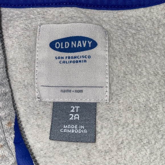 Old Navy Toddler Boy Gray Zip Up Sweater Hoodie - Picture 5 of 7